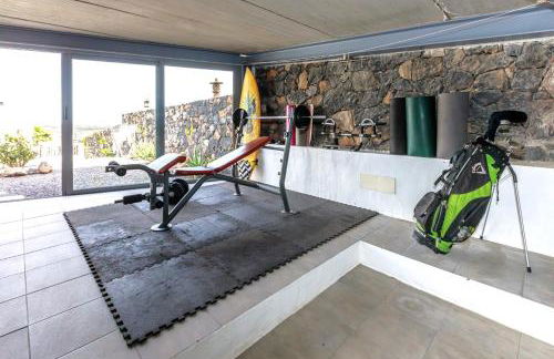 Luxus Villa mit 5 Schlafzimmern, Heated Pool, PS4, Fitnessraum - Foto 14