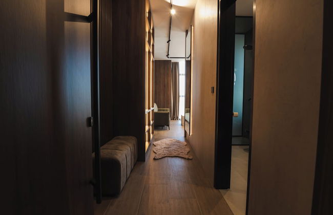 DISTRICT boutique - Photo 40