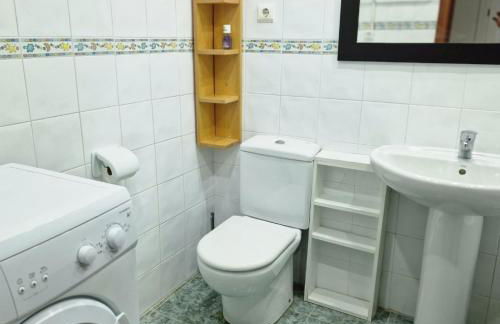 Piso muy cómodo en Estepona, Zona Selwo - Photo 15