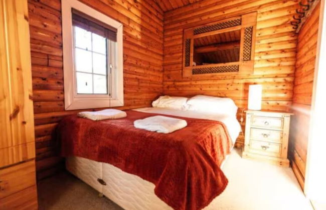 Cozy Mountain 2 Bed Log Cabin - Foto 2