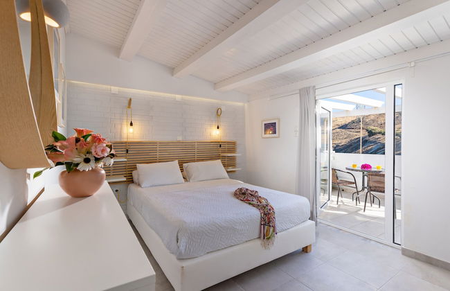 Castello Apartments - Photo 12