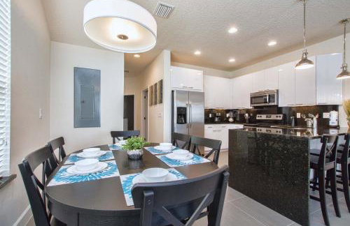 Beautiful House, Private Splash Pool, Balcony Off Master Suite, Free Wifi!!! 3 Bedroom Townhouse by RedAwning - Foto 38