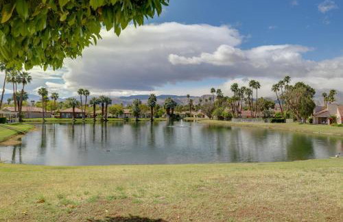 Mtn-View Rancho Mirage Condo w/ Lakefront Patio - Foto 26