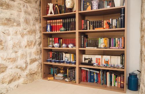 Maison Laurel - Beautiful Stone Estate With Private Pool, Near Split and Omiš - Foto 27