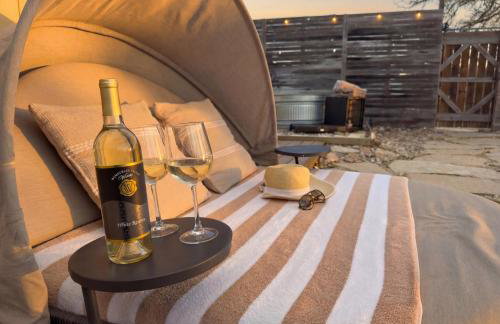 Romantic Luxury stay w Sauna, Pool & Amenities on 10 acres - Foto 38