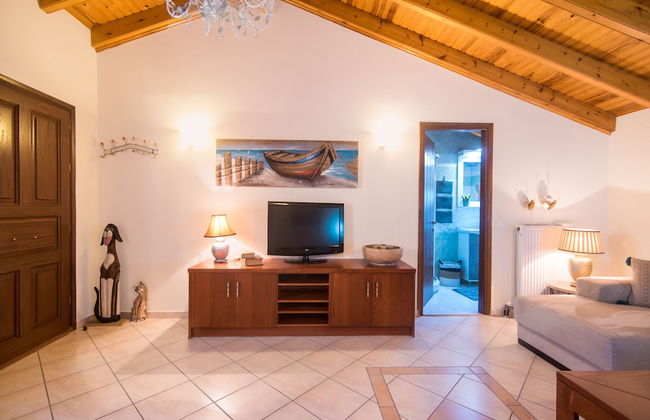 Marigianna's Luxury Loft by CorfuEscapes - Photo 28