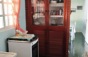 Cabo Frio, casa estilo colonial, ampla e confortável. - Foto 45