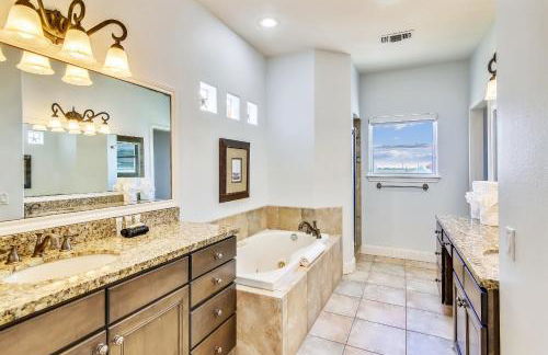 Kathie's Beachfront Kottage by Ryson Vacation Rentals - Foto 63