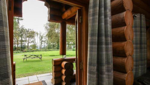 Brynallt Country Park - Foto 3