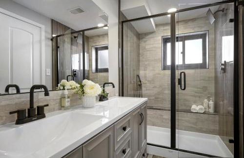 Serene 4-Bedroom Getaway in Arvada! Pet-friendly! - Foto 15