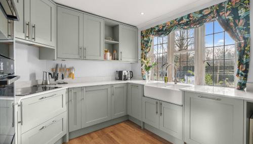 Churchill House - Foto 5, stove