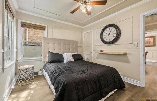 Cozy Evanston Villa with cinema and massage sofa - Foto 14