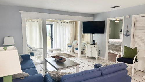 Chateau La Mer #5B - Foto 2