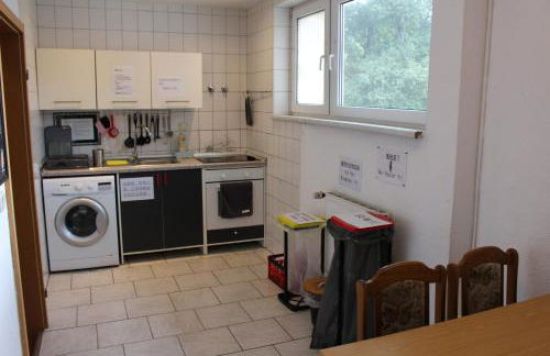 Möblierte Zimmer mit Gemeinschaftsküchen und Wohnungen in Thüringen Wald - Photo 11