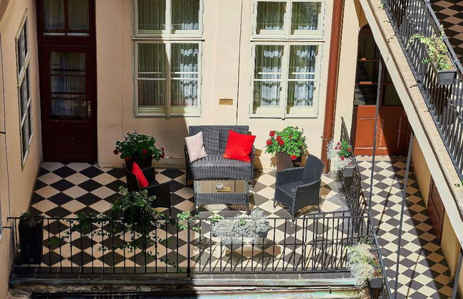 Golden Three Crowns - Foto 20