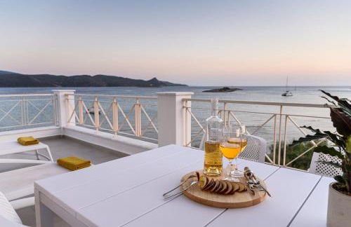 BeachSide Escape Apartments - Photo 5