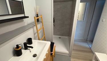 La Maison du bonheur - Gîte PIPA - Corancy - Foto 3