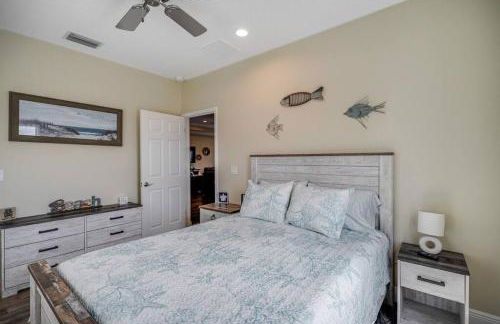 Spacious Home With Heated Pool! Sleeps 15! Billiard table! - Foto 15