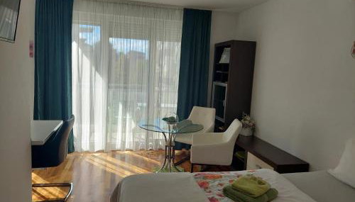 Apartman Zelena Oaza-SelfCheckIns parking free - Photo 3