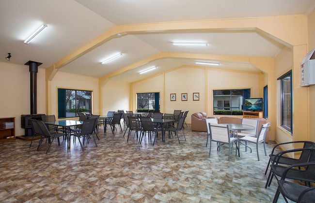 Lake Hamilton Motor Village & Caravan Park - Photo 37