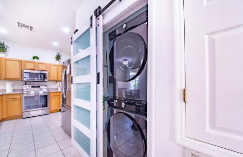 Villa Mona, 4bed pool, Hot tub,Game Room at Calabay Tower lake - Foto 49