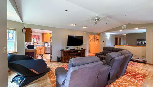 Evergreen Haven - Foto 2