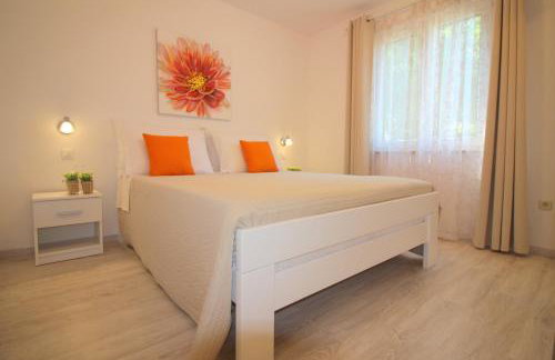 Apartment Lorena with pool - Foto 13