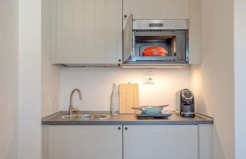 Kis-s Square Lovely Studio Flat - ItalyWeGo - Photo 16