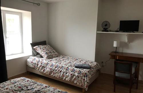 GITE DE LA FONTAINE - Foto 8