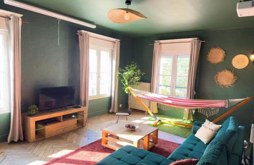 Jungle Urbain- Sauna - Ciné - Hamac - Hyper centre - Foto 6