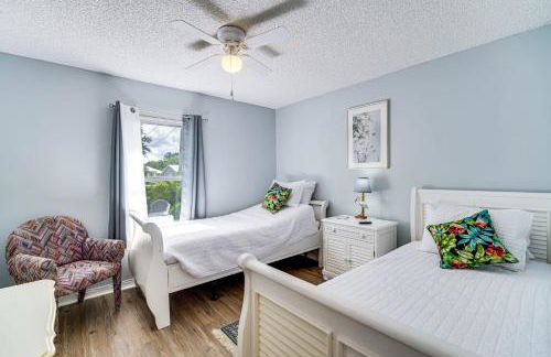 Pet Friendly, Hot Tub, 8ml to Beach, 7ml to Sebastian - Foto 6