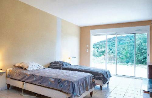 Spacieuse villa à Saint-Jean-du-Pin avec piscine privée - Foto 19