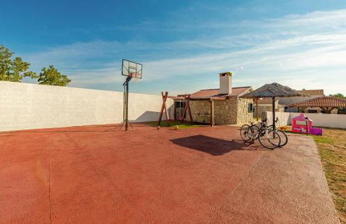 Beautiful Home In Zemunik Gornji - Foto 17