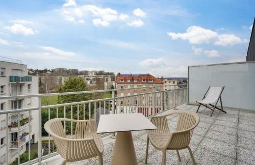 All Suites Appart Hôtel | Palaiseau - Massy TGV - Foto 61