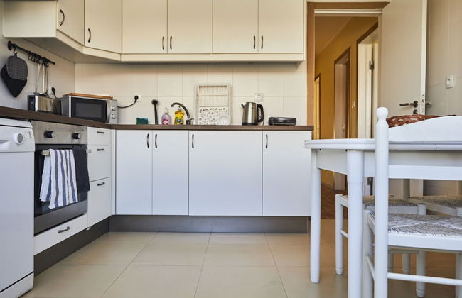 2 Bedroom Apartment Sol de Linda-a-Velha - Foto 29