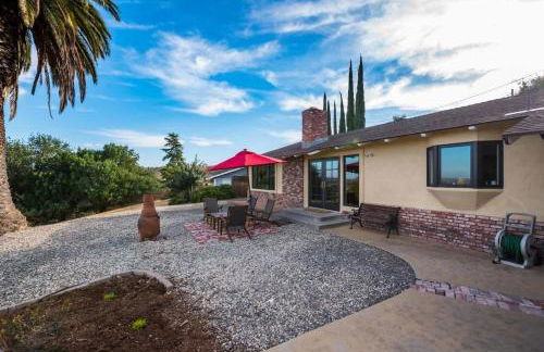 DoWNTOWN DeRBY-Hot Tub & Views - Foto 3