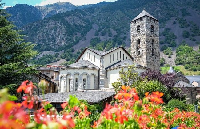 Transfer Privado: Andorra La Vella para Barcelona em Van de Luxo - Foto 6