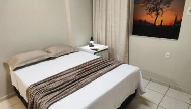 Loft 220 Ar Cond Wi-fi com Box TV filmes e séries - Foto 3