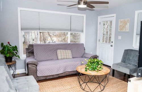 Lovely Home, centrally located! - Photo 2