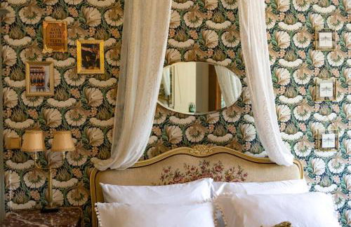 CHAMPAGNE HOUSE- Oasis de luxe & de charme - coeur de ville - 10-12 pers - piscine, cuisine d'été, patio, bar & piano - Photo 55