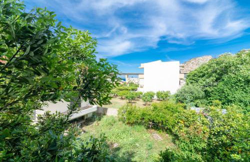 Ceronia Renovated House near the Beach - Foto 44