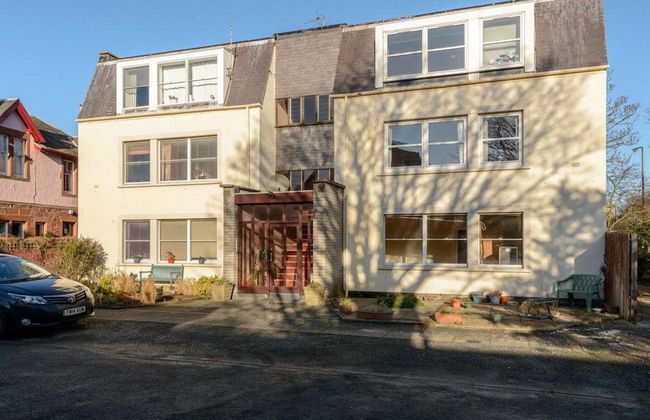 Bramerton Court - Photo 1