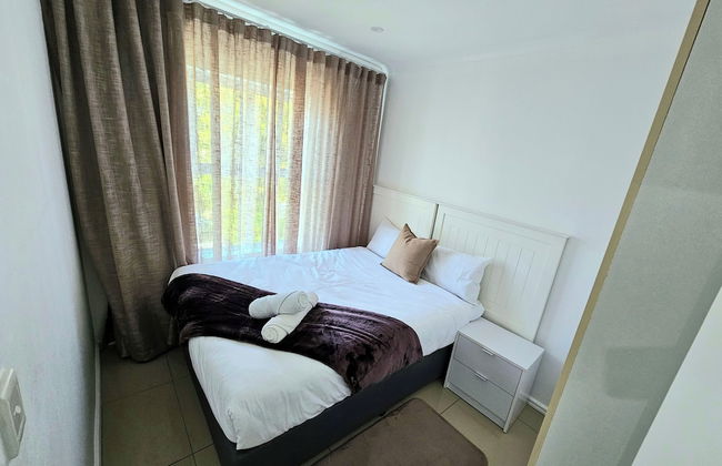 Summer Grove House by Tanaka Kingdom - Photo 2