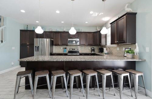 PalmTreeParadise Free Golf Cart 5 min walk 2 Beach - Foto 40