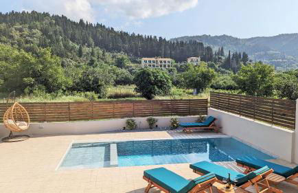 Traditional Lazarata House - Photo 2