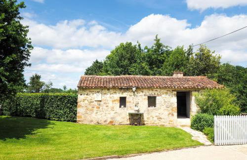 Holiday Home in Saint-laurent-de-la-salle With Pool - Foto 22