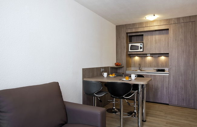 Séjours & Affaires Reims Clairmarais - Photo 26