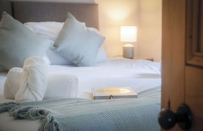 Hill House - 4 Bedroom - Llanrhidian - Photo 25