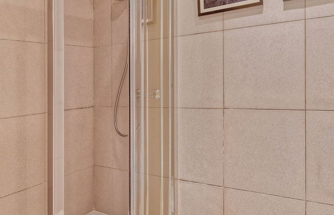 ADAM Hotel Suites - Foto 55