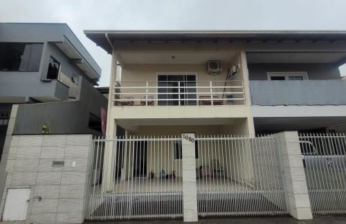 Casa ampla e confortável em Balneário Camboriú - Foto 38